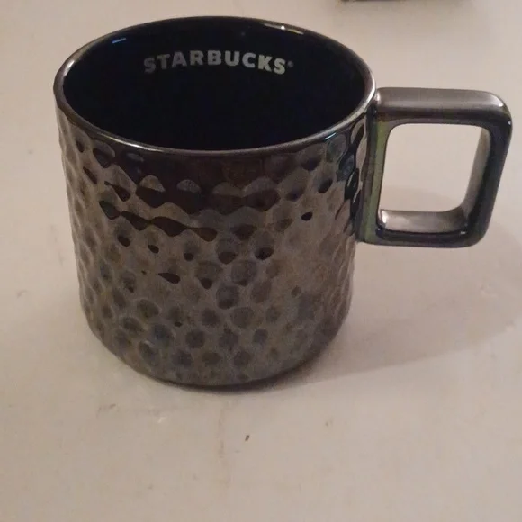Starbucks 2019 Shiny Mirrored Black Mug - Picture 6 of 7